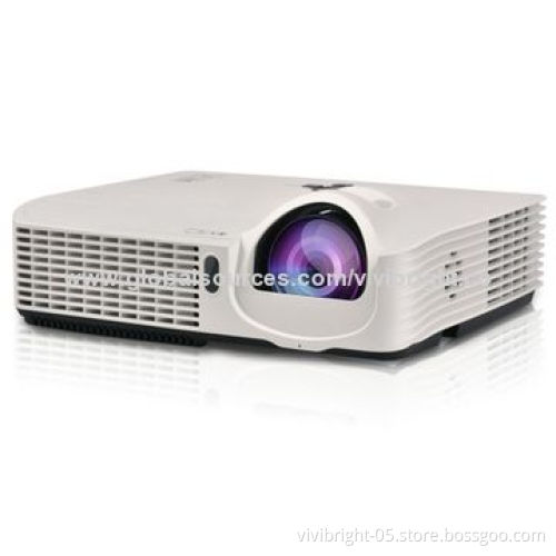 Native XGA / 1024X768Pixels,0.65 short-throw lens Design,3500lms dlp projector